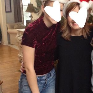 forever 21 velvet cropped tee